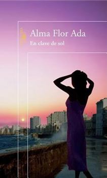 Paperback En Clave de Sol [Spanish] Book