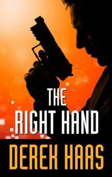 Hardcover The Right Hand [Large Print] Book