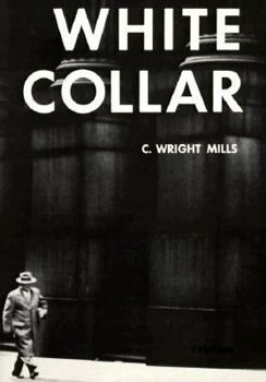 Paperback White Collar: The American Middle Classes Book