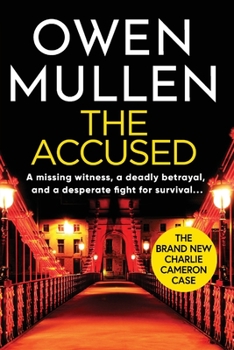 Paperback The Accused [Large Print] Book