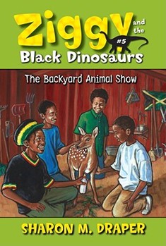 Paperback The Backyard Animal Show Book