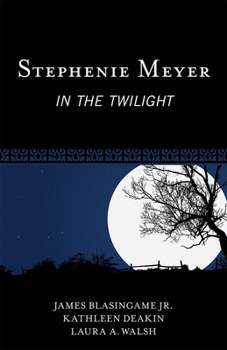 Hardcover Stephenie Meyer: In the Twilight Book