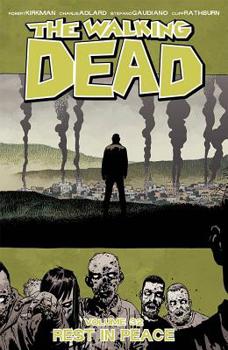 Paperback Walking Dead Volume 32: Rest in Peace Book