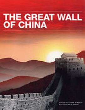Paperback The Great Wall of China Book