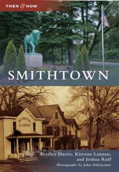 Paperback Smithtown Book