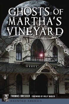 Paperback Ghosts of Martha's Vineyard Book