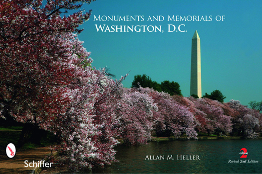 Paperback Monuments and Memorials of Washington, D.C. Book