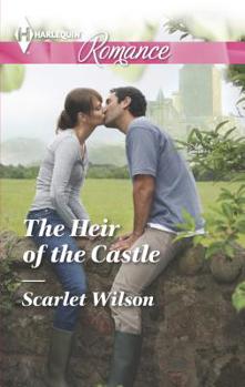 Mass Market Paperback The Heir of the Castle [Large Print] Book