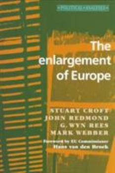 Paperback The Enlargement of Europe Book