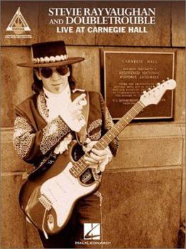 Paperback Stevie Ray Vaughan and Double Trouble - Live at Carnegie Hall Book