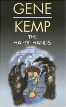 Paperback The Hairy Hands [Large Print] Book