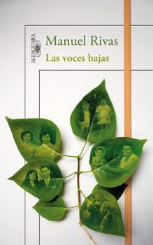 Paperback Las voces bajas (Spanish Edition) Book
