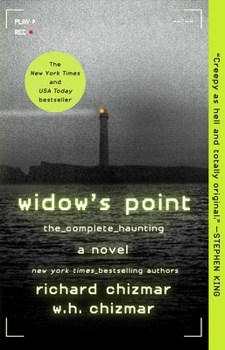 Paperback Widow's Point: The Complete Haunting Book