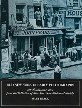 Paperback Old New York in Early Photographs Book