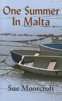 Paperback One Summer in Malta [Large Print] Book