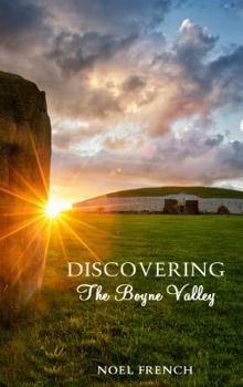Paperback Discovering the Boyne Valley Book