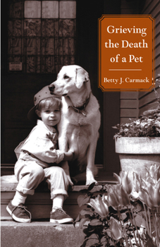 Paperback Grieving the Death of a Pet Book