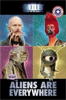 Paperback Men in Black II: Aliens Are Everywhere Book