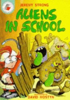 Paperback Aliens in School (Red Storybook) Book