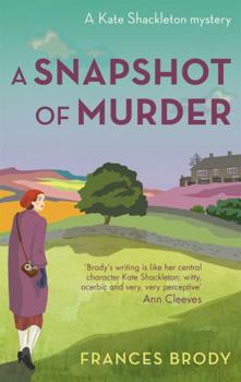 Paperback Snapshot Of Murder Book