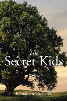 Paperback The Secret Kids Book