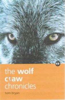 Paperback The Wolfclaw Chronicles Book
