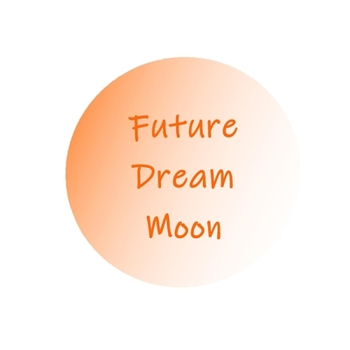 Paperback Future Dream Moon Book