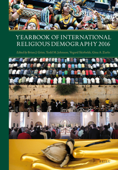Paperback Yearbook of International Religious Demography 2016 Book