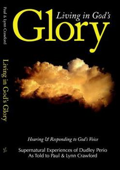 Paperback Living In Gods Glory Book