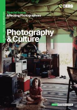 Paperback Photography and Culture Volume 2 Issue 3 Book