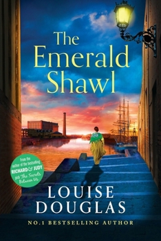 Paperback The Emerald Shawl [Large Print] Book