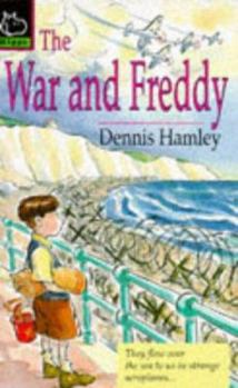 Paperback The War and Freddy (Hippo Fantasy) Book