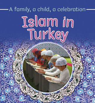 Paperback Islam in Turkey Book