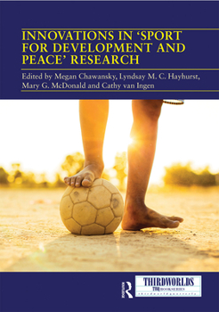 Paperback Innovations in 'Sport for Development and Peace' Research Book