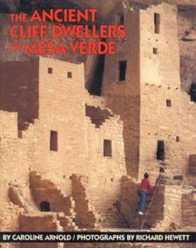 Hardcover The Ancient Cliff Dwellers of Mesa Verde Book
