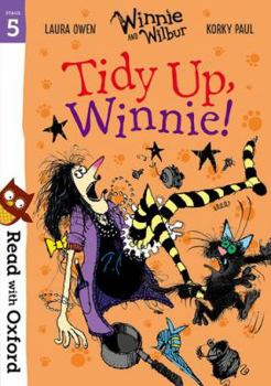 Paperback RWO Stg 5:Winnie:Tidy Up Book