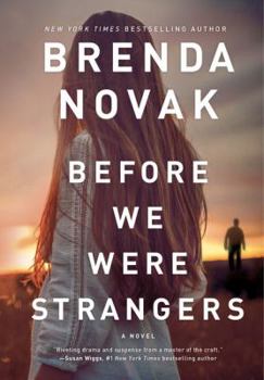 Library Binding Before We Were Strangers [Large Print] Book