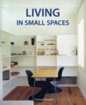 Paperback Living In Small Spaces [German] Book