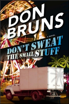 Paperback Don't Sweat the Small Stuff: A Novelvolume 4 Book