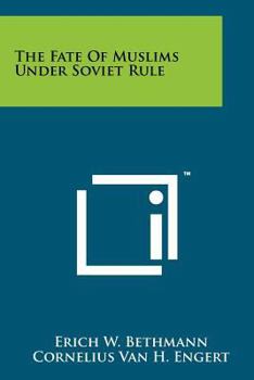 Paperback The Fate of Muslims Under Soviet Rule Book