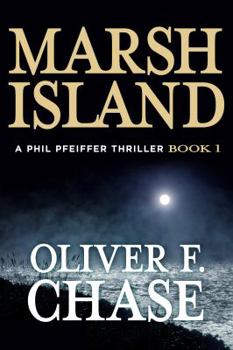 Paperback Hunt the Shadow: A Phil Pfeiffer Thriller Book