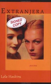 Paperback Extranjera Book