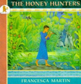 Paperback The Honey Hunters Book