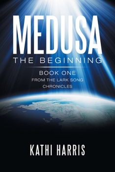 Paperback Medusa: The Beginning Book