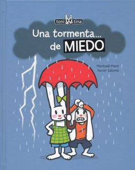 Hardcover Una Tormenta de Miedo [Spanish] Book