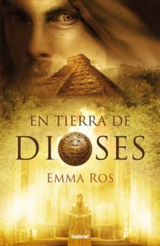 Paperback En Tierra de Dioses [Spanish] Book