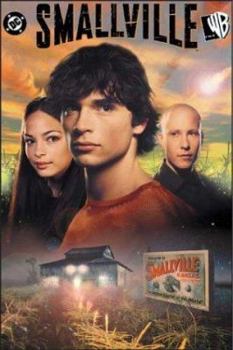 Paperback Smallville - Vol 01 Book