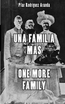 Paperback Una familia más: / One More Family [Spanish] Book