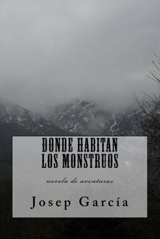 Paperback Donde habitan los monstruos [Spanish] Book