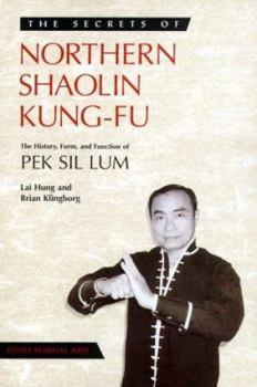 Paperback The Secrets of Northern Shaolin Kung-Fu Book